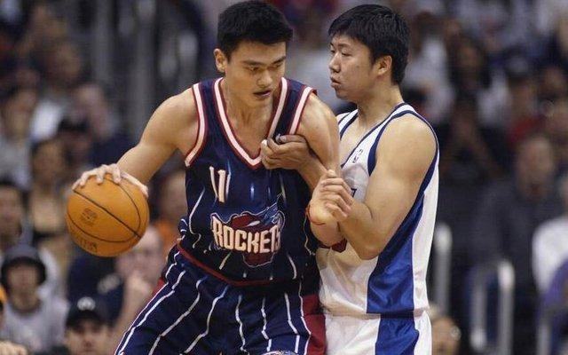 中国男篮的历史悬案！王治郅：08年对手都蒙了，为何把他换下？