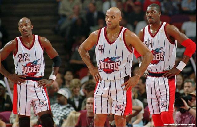 nba马龙报团 盘点NBA巨星抱团的几个时代(2)
