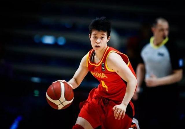 中国女篮大喜讯！权威媒体预测两00后国手被WNBA选中 将创造历史(1)