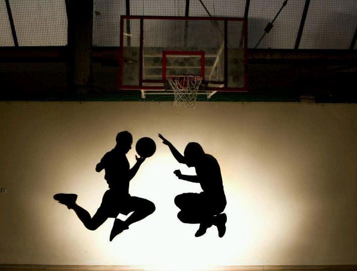 谁说运球烂就不能打好篮球，其实，有很多可以规避运球烂的办法(3)