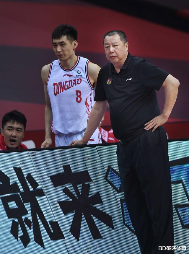 吴庆龙找不到本土核心，青岛83-126上海，刘炜为家乡球队带来希望(1)