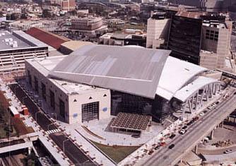 nba最豪华的主场球馆 NBA土豪老板们的主场(41)