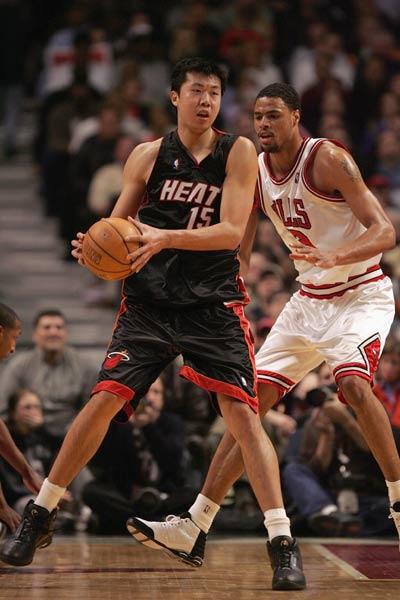 中国球员谁在nba 中国球员在NBA的生涯数据(4)