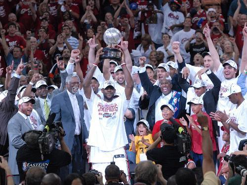 nba球队夺冠排名 NBA历史夺冠次数总排名(18)