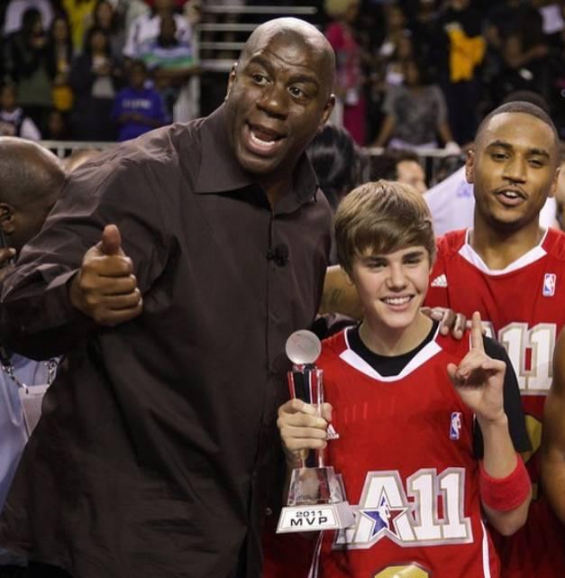 贾斯汀比伯nba全明星赛 赢得NBA全明星名人赛MVP是人生高光时刻之一(6)