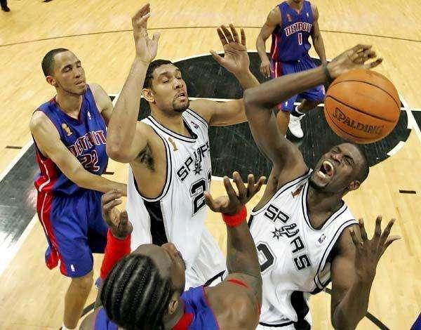 nba防守三秒哪一年有的 NBA不断修改篮球规则(2)