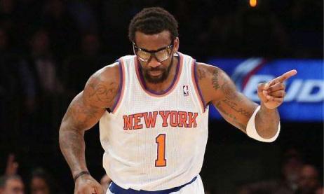 nba带眼镜的球员 NBA历史五大戴眼镜球员(5)