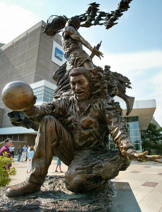 nba球星的雕像 NBA球星雕像都长啥样(5)