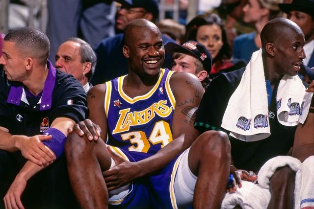 1998nba全明星赛时间 NBA更新社媒回顾1998年全明星赛(5)