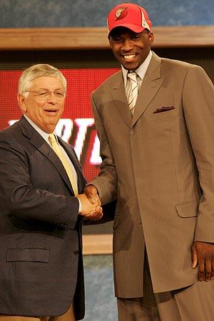 nba2005状元 2005年选秀状元宣布从NBA退役(4)