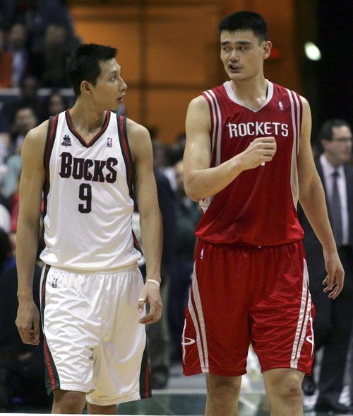 姚明和nba 姚明和易建联在NBA交手5次(2)