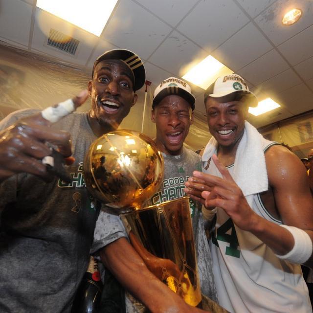 nba06到07赛季总冠军 历届NBA总冠军一览(31)