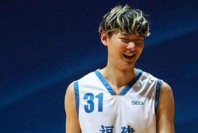 中国最有可能进nba 中国下一个最有可能进入NBA的人是他(4)