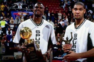 历届nba明星赛冠军 盘点近二十年NBA总冠军(5)