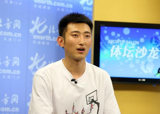 他是中国篮坛第一"恶棍"，职业生涯连废5人，退役后成反面教材(1)