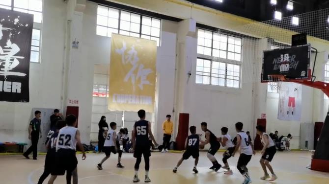 谴责！国内U13篮球赛打头+推人+肘击恶犯不断 给中国篮球拉警报(3)