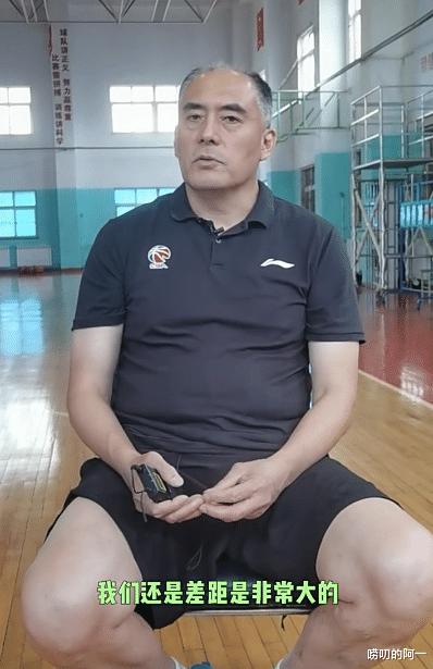 男篮前主帅张斌指出中国篮球与世界水平的差距，应注重外线球员的发掘(3)