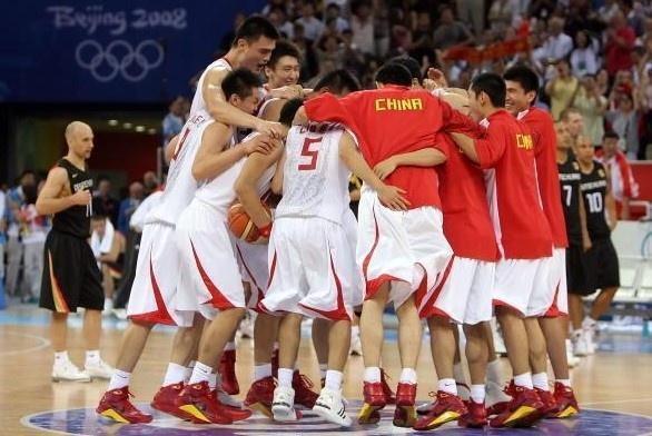 唏嘘！中国男篮十二年匆匆过，08奥运黄金一代下赛季或仅剩1人(4)
