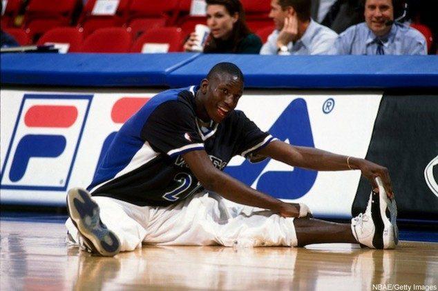 nba加内特20cm 狼王加内特20年NBA都穿过什么鞋(4)