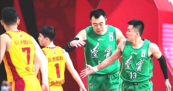 广东男篮处于困境，辽宁男篮虎视眈眈，本赛季总冠军会是谁呢