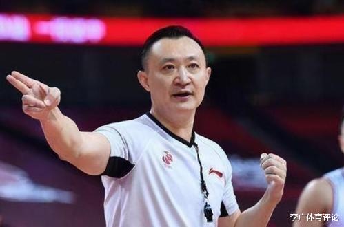 当裁判成为京深之战争执的主因，中国篮球裁判是否真的如此不堪(2)