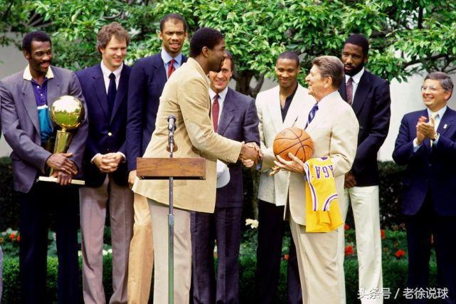 历年nba白宫之行 盘点历史上NBA总冠军球队拜访白宫的那些事儿——总统和总冠军(4)