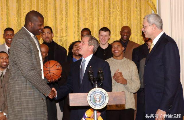 历年nba白宫之行 盘点历史上NBA总冠军球队拜访白宫的那些事儿——总统和总冠军(10)