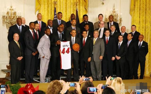 历年nba白宫之行 盘点历史上NBA总冠军球队拜访白宫的那些事儿——总统和总冠军(20)