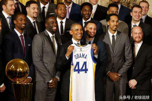历年nba白宫之行 盘点历史上NBA总冠军球队拜访白宫的那些事儿——总统和总冠军(22)