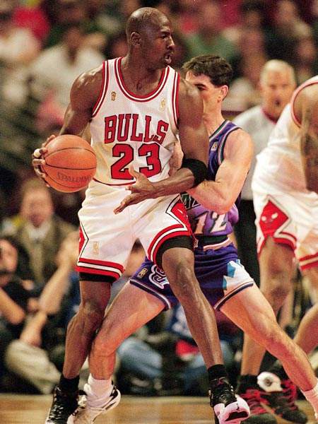1998nba总决赛第一场 1998年NBA总决赛第六场(2)