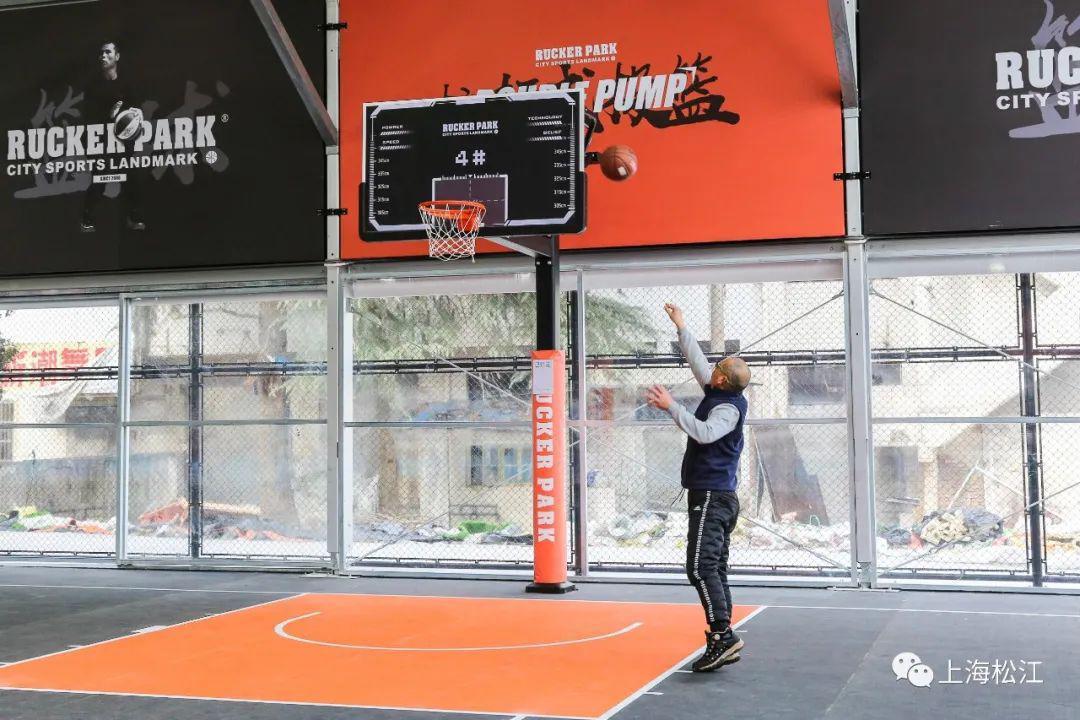 nba篮球公园马刺 全国最大的洛克公园篮球馆投入试运营(4)