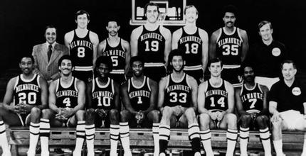 1972年nba排名 NBA历史夺冠次数总排名(13)