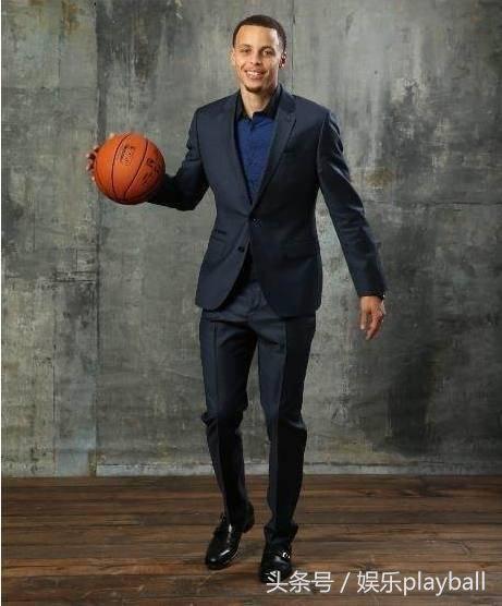 nba 乐福西装 NBA超巨的西装照(7)