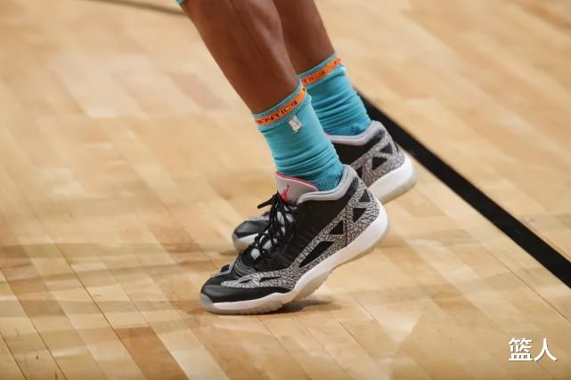 NBA球员上脚：韦德晒全城9新配色，361°和安踏的球鞋都有