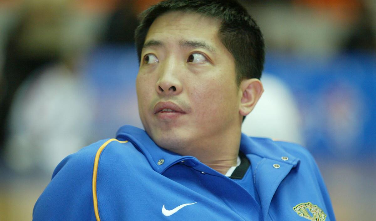盘点中国男篮国家队主教练，那些一届比赛下课的主教练很悲哀！(5)