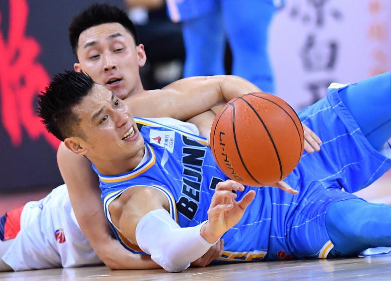 “林倒倒”回来了！北京队再接纳NBA弃将，范子铭能实现冠军梦？(1)