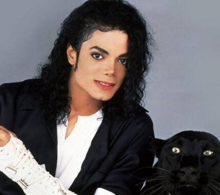 同为迈克尔，在美国迈克尔乔丹和迈克尔杰克逊谁的影响力更大呢？(2)