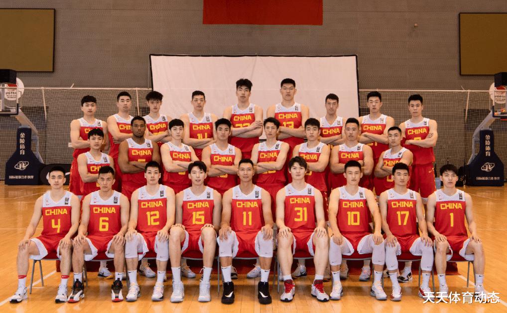 杜锋下狠手，清理中国男篮老球员，郭艾伦在列，新国家队11名95后(2)