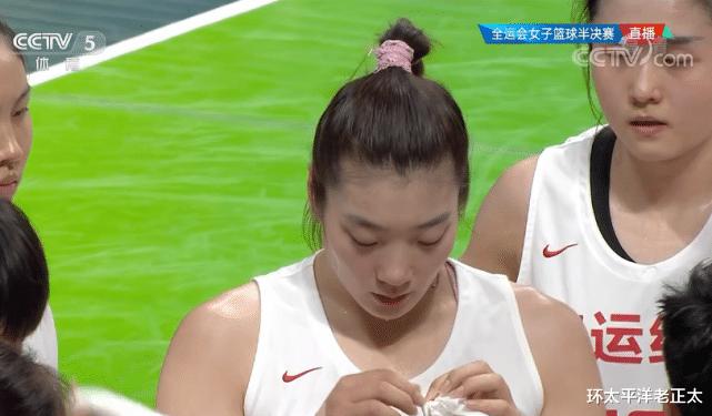 110-74！中国女篮晋级全运会决赛，4场狂胜212分，李月汝制霸内线(3)