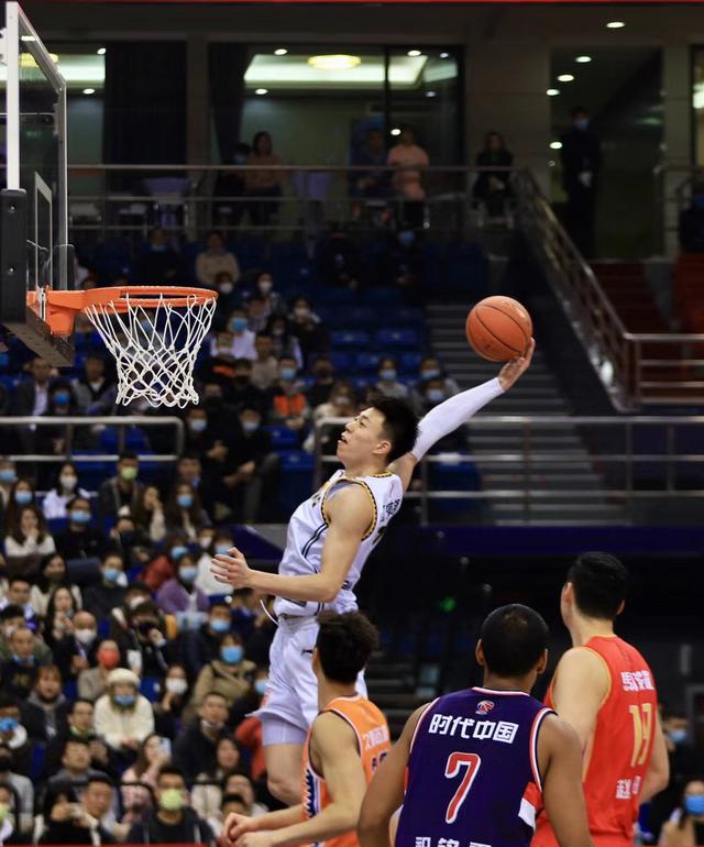 中国男篮新生代四大小前锋，哪位的上限更高？最后一位有点可惜了