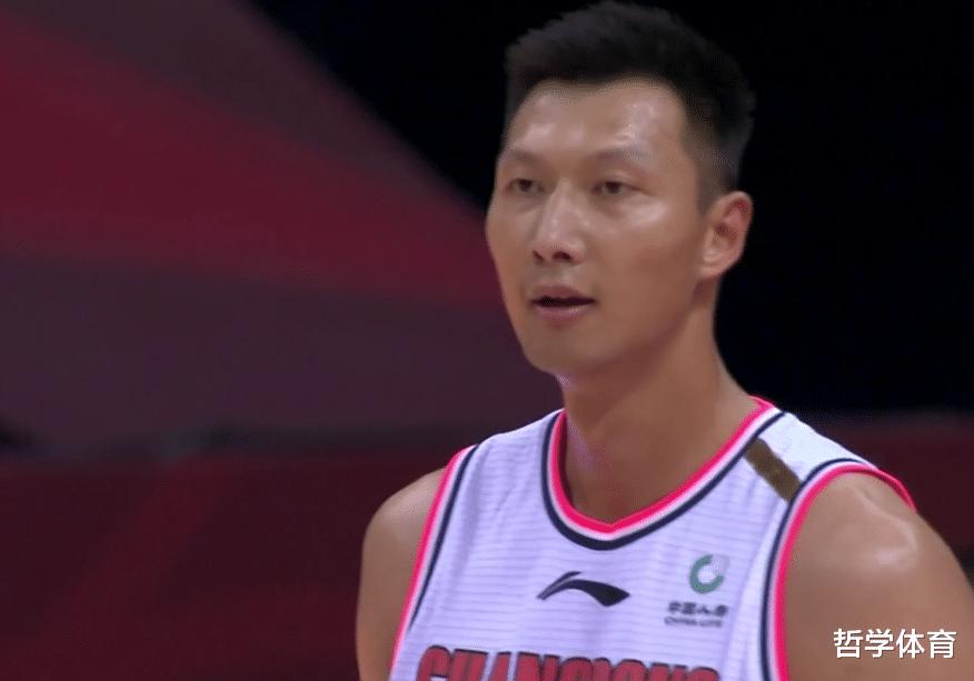 中国男篮最受喜欢的5名球员！郭艾伦和易建联上榜，第一名无争议(4)