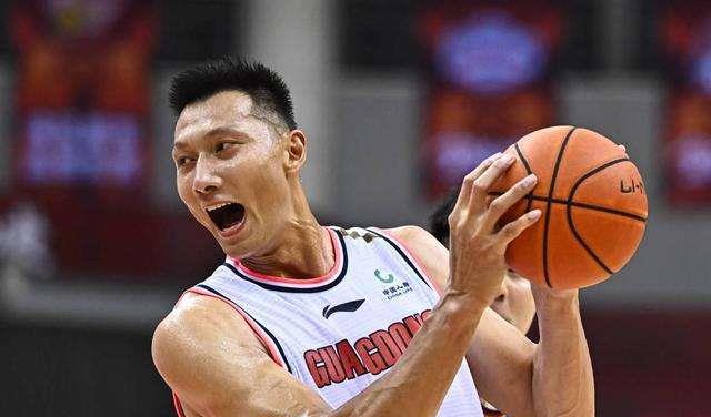 中国男篮最强三人是谁？选择他们的原因是什么？(1)