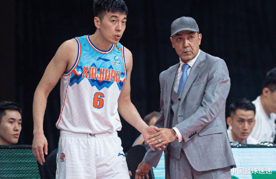CBA焦点战！新疆男篮全力冲击季后赛，阿的江手握优势心不慌！