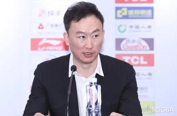 CBA三消息：上海不满双外表现，三球队签刘维伟，付豪继续练投篮(2)