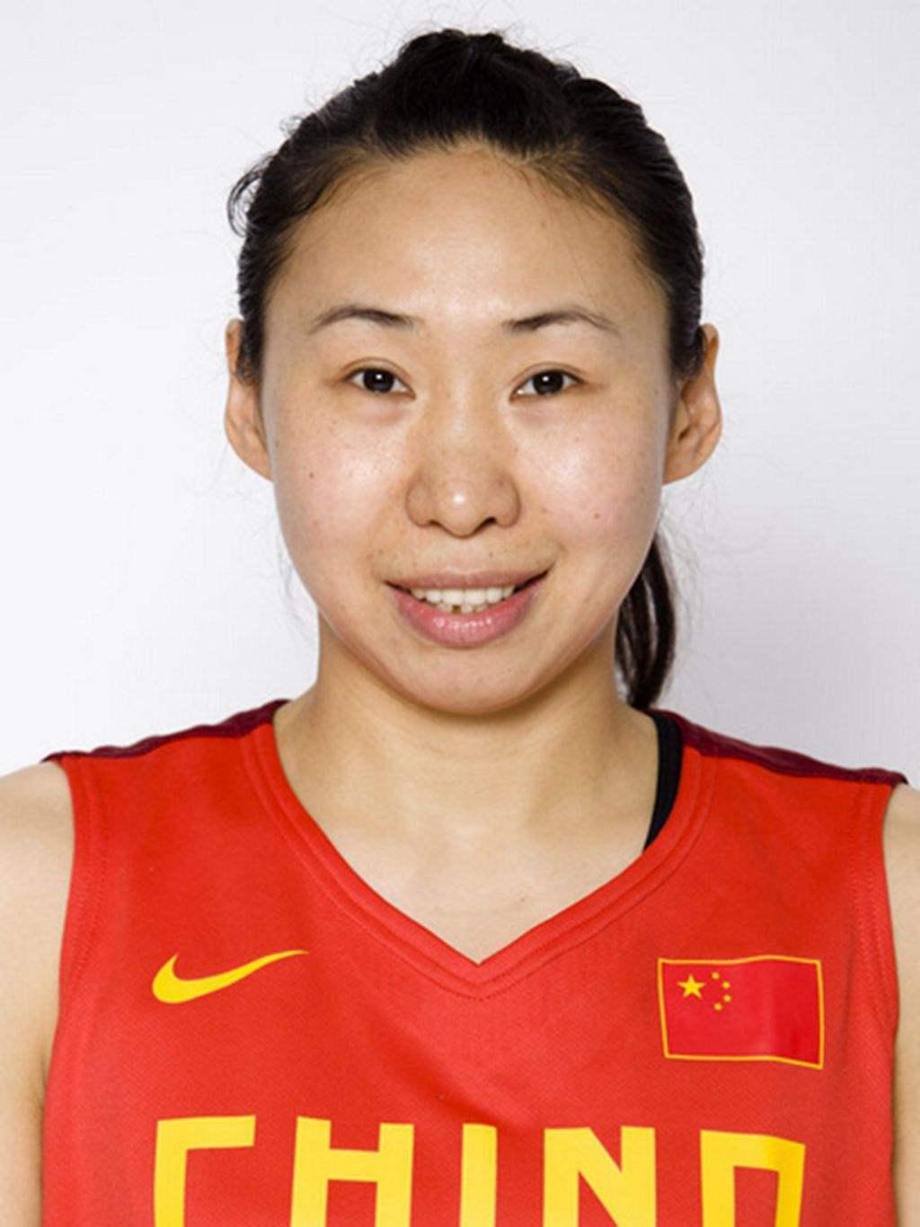 苗立杰自称女版乔丹，中国女篮第一得分后卫，无人可以比拟(2)