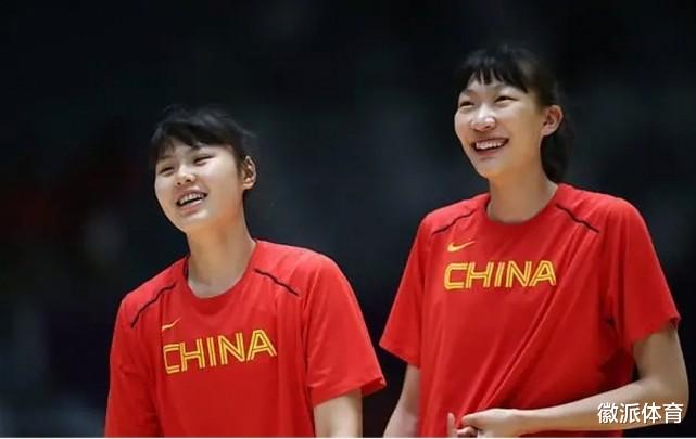 中国女篮高塔首秀惊艳WNBA，内线强吃令对手绝望(4)