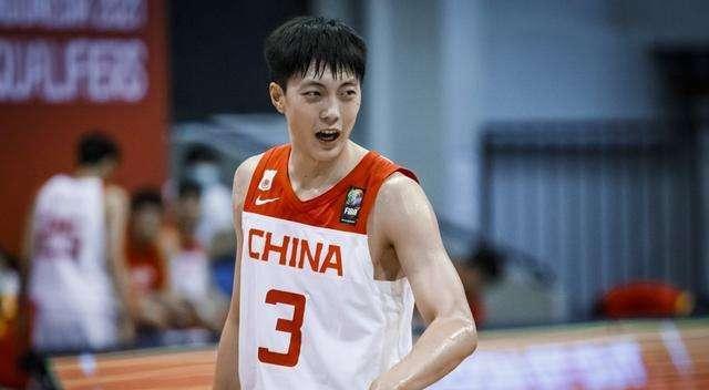 中国男篮29岁强将重返失败：杜锋未给他一席之地，重进国家队破灭(3)