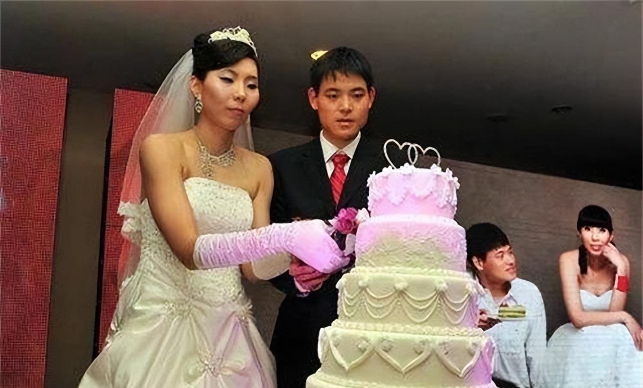 39岁中国女篮前队长陈楠：退役后嫁给公务员，生下2个儿子(17)