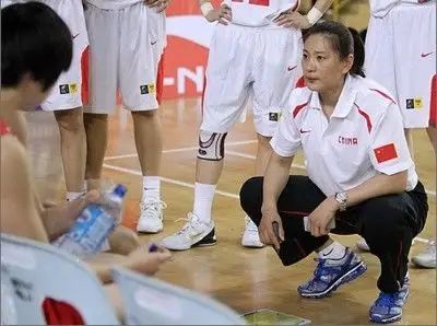 晚上21点，中国篮球再添耻辱一败，单节21-0被省队吊打(4)