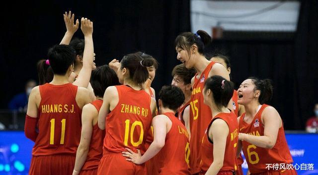 3场热身赛！中国女篮启程奔赴澳洲 12人名单基本确定 郑薇PK五强敌(4)